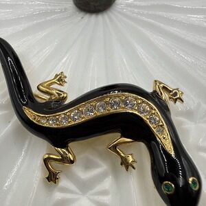 Vintage Brooch Gold Tone & Black Enamel LIZARD Rhinestones Green Eyes Glam Pin